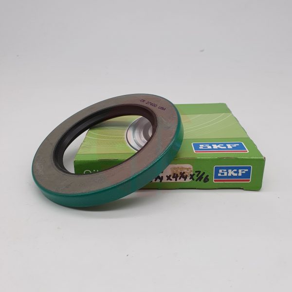 OIL SEAL SKF CR 27600
